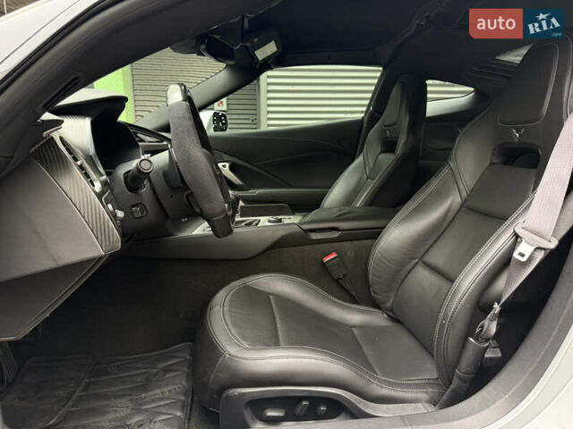 Серый Шевроле Корвет, объемом двигателя 6.2 л и пробегом 74 тыс. км за 37000 $, фото 9 на Automoto.ua