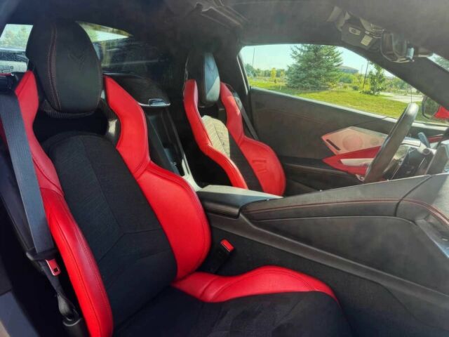 Сірий Шевроле Корвет, об'ємом двигуна 6.2 л та пробігом 24 тис. км за 80000 $, фото 9 на Automoto.ua