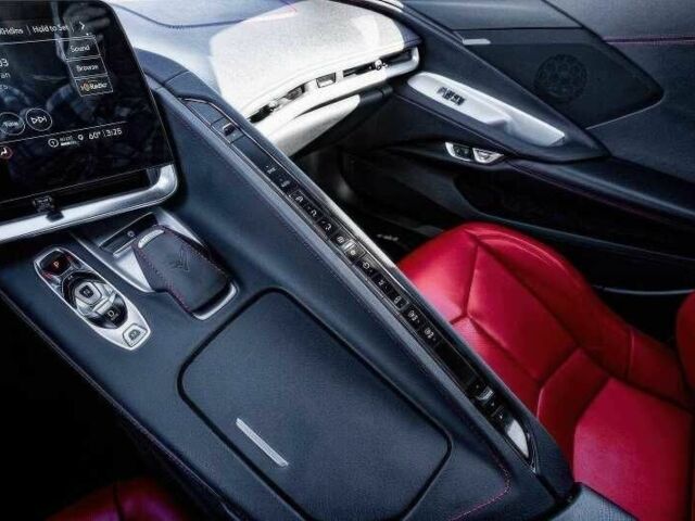 Шевроле Корвет 2022 у Полтаві на Automoto.ua Сірий Шевроле Корвет, об'ємом двигуна 6.2 л та пробігом 20 тис. км за 35000 $, фото 12 на Automoto.ua