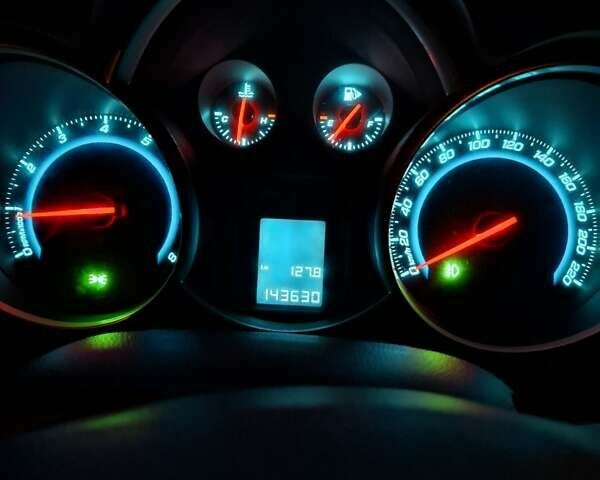 Білий Шевроле Круз, об'ємом двигуна 1.8 л та пробігом 144 тис. км за 7700 $, фото 15 на Automoto.ua