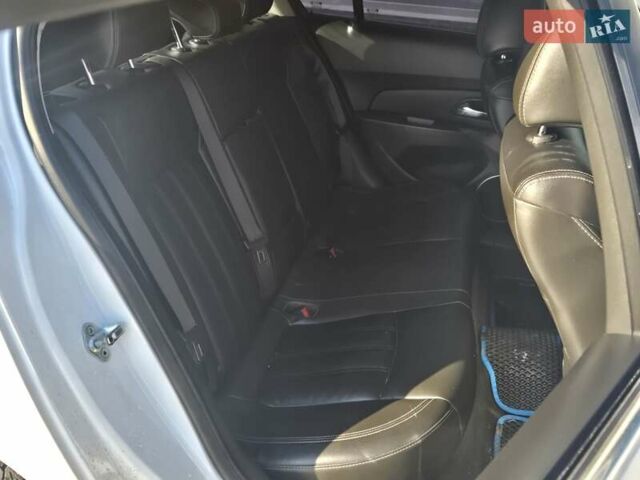 Білий Шевроле Круз, об'ємом двигуна 1.8 л та пробігом 146 тис. км за 7999 $, фото 17 на Automoto.ua