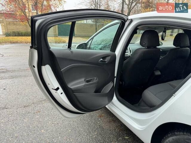 Белый Шевроле Круз, объемом двигателя 1.4 л и пробегом 145 тыс. км за 8900 $, фото 20 на Automoto.ua