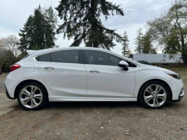 Белый Шевроле Круз, объемом двигателя 1.4 л и пробегом 70 тыс. км за 7000 $, фото 3 на Automoto.ua