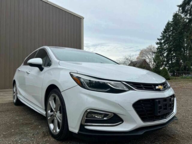 Белый Шевроле Круз, объемом двигателя 1.4 л и пробегом 70 тыс. км за 7000 $, фото 2 на Automoto.ua