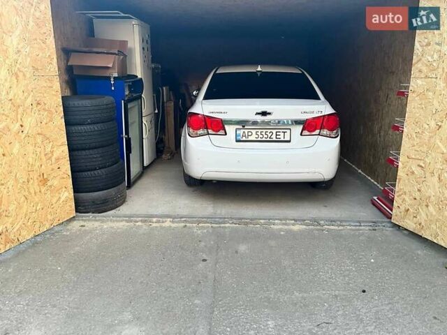 Белый Шевроле Круз, объемом двигателя 1.6 л и пробегом 180 тыс. км за 7200 $, фото 4 на Automoto.ua