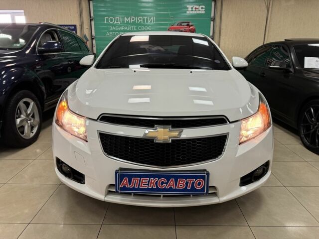 Білий Шевроле Круз, об'ємом двигуна 1.6 л та пробігом 111 тис. км за 6500 $, фото 1 на Automoto.ua