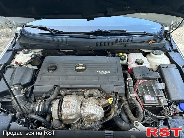 Білий Шевроле Круз, об'ємом двигуна 2 л та пробігом 0 тис. км за 6000 $, фото 9 на Automoto.ua