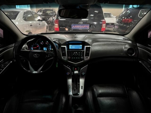 Білий Шевроле Круз, об'ємом двигуна 1.6 л та пробігом 111 тис. км за 6500 $, фото 9 на Automoto.ua