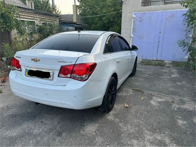 Білий Шевроле Круз, об'ємом двигуна 2 л та пробігом 237 тис. км за 6200 $, фото 6 на Automoto.ua