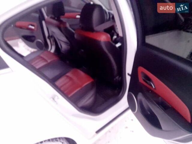 Білий Шевроле Круз, об'ємом двигуна 1.8 л та пробігом 159 тис. км за 7100 $, фото 2 на Automoto.ua
