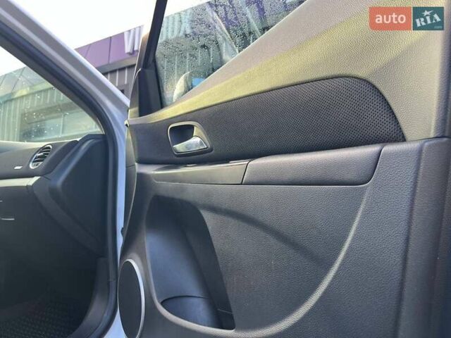 Белый Шевроле Круз, объемом двигателя 1.36 л и пробегом 245 тыс. км за 6400 $, фото 8 на Automoto.ua