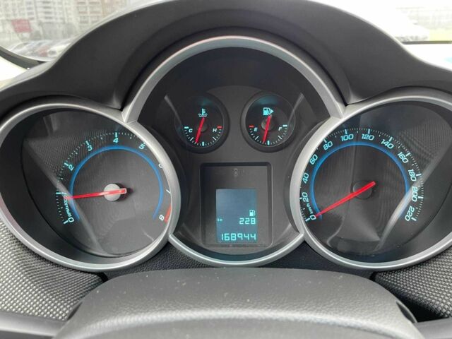 Білий Шевроле Круз, об'ємом двигуна 1.8 л та пробігом 168 тис. км за 7290 $, фото 18 на Automoto.ua