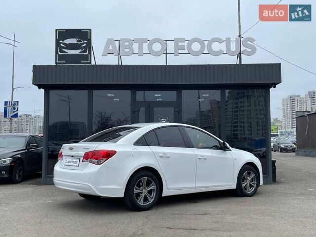 Білий Шевроле Круз, об'ємом двигуна 1.8 л та пробігом 168 тис. км за 7290 $, фото 7 на Automoto.ua