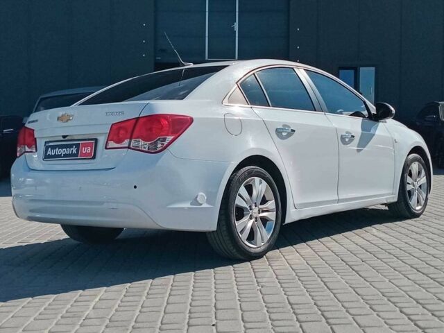 Белый Шевроле Круз, объемом двигателя 1.8 л и пробегом 198 тыс. км за 6690 $, фото 7 на Automoto.ua
