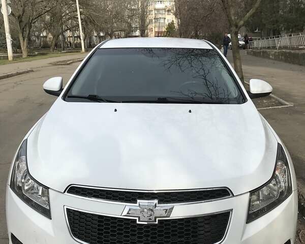 Белый Шевроле Круз, объемом двигателя 1.6 л и пробегом 199 тыс. км за 7000 $, фото 22 на Automoto.ua