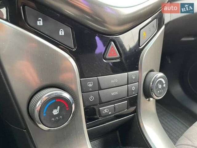 Білий Шевроле Круз, об'ємом двигуна 1.8 л та пробігом 168 тис. км за 7290 $, фото 24 на Automoto.ua