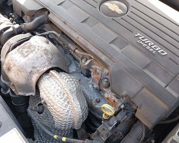 Белый Шевроле Круз, объемом двигателя 2 л и пробегом 270 тыс. км за 7750 $, фото 16 на Automoto.ua