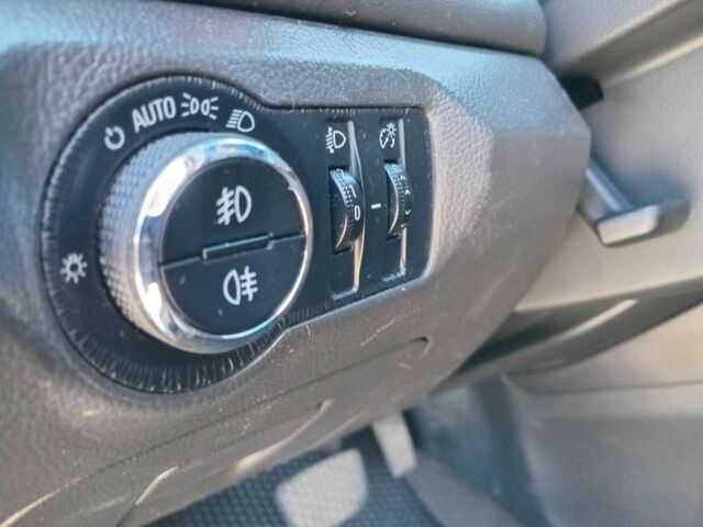 Белый Шевроле Круз, объемом двигателя 1.8 л и пробегом 198 тыс. км за 6690 $, фото 19 на Automoto.ua