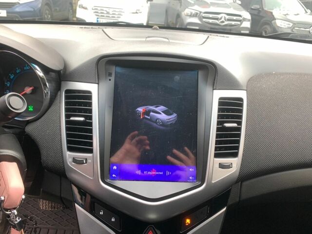 Белый Шевроле Круз, объемом двигателя 2 л и пробегом 212 тыс. км за 8190 $, фото 26 на Automoto.ua