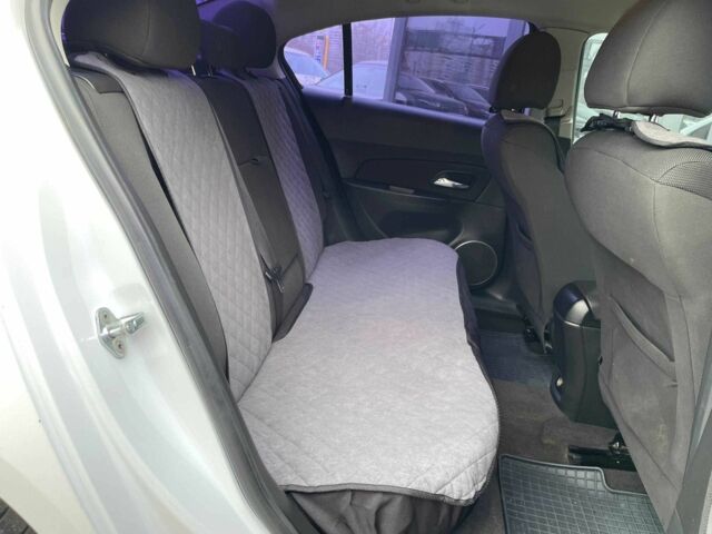 Білий Шевроле Круз, об'ємом двигуна 1.8 л та пробігом 168 тис. км за 7290 $, фото 10 на Automoto.ua