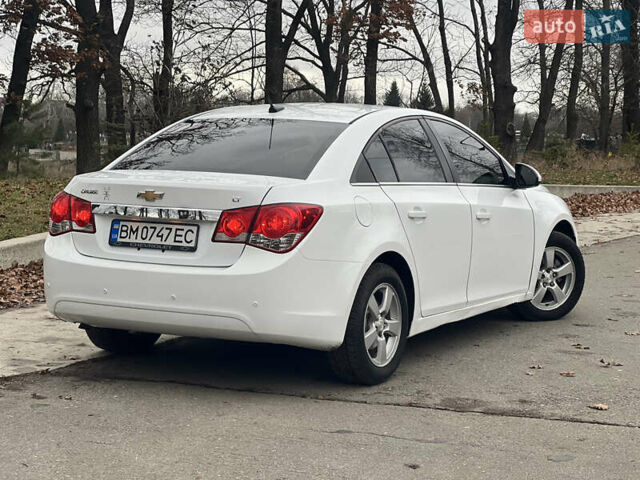 Білий Шевроле Круз, об'ємом двигуна 1.4 л та пробігом 130 тис. км за 6999 $, фото 6 на Automoto.ua