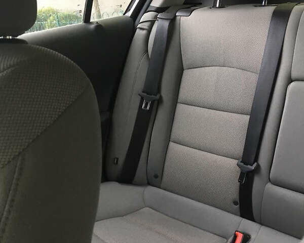 Белый Шевроле Круз, объемом двигателя 1.4 л и пробегом 230 тыс. км за 5800 $, фото 2 на Automoto.ua