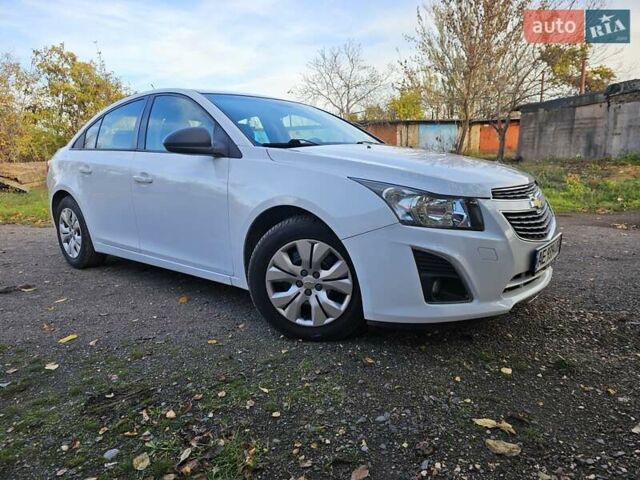 Белый Шевроле Круз, объемом двигателя 1.8 л и пробегом 237 тыс. км за 7400 $, фото 23 на Automoto.ua