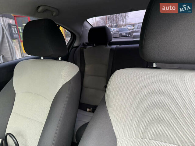 Белый Шевроле Круз, объемом двигателя 1.8 л и пробегом 195 тыс. км за 7499 $, фото 8 на Automoto.ua