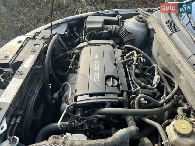 Белый Шевроле Круз, объемом двигателя 1.8 л и пробегом 267 тыс. км за 6790 $, фото 16 на Automoto.ua