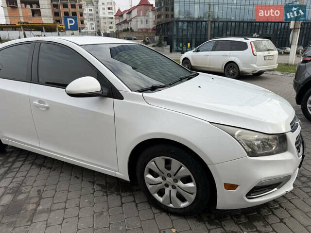 Белый Шевроле Круз, объемом двигателя 1.8 л и пробегом 195 тыс. км за 7499 $, фото 5 на Automoto.ua