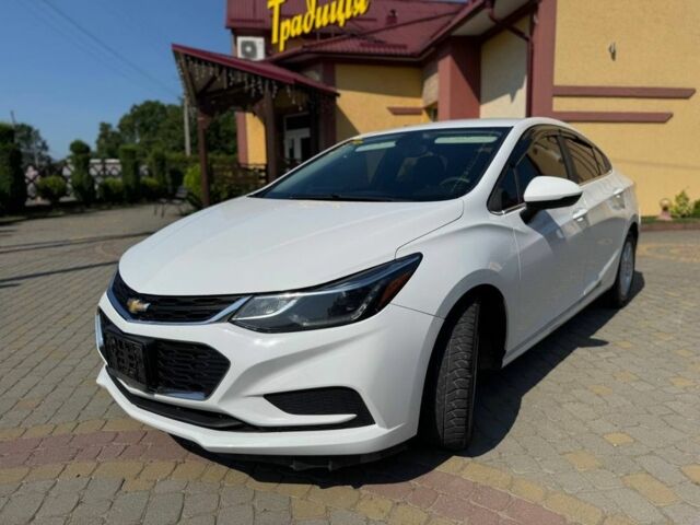 Белый Шевроле Круз, объемом двигателя 1.4 л и пробегом 196 тыс. км за 8500 $, фото 4 на Automoto.ua