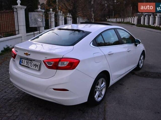 Белый Шевроле Круз, объемом двигателя 1.4 л и пробегом 85 тыс. км за 8500 $, фото 9 на Automoto.ua