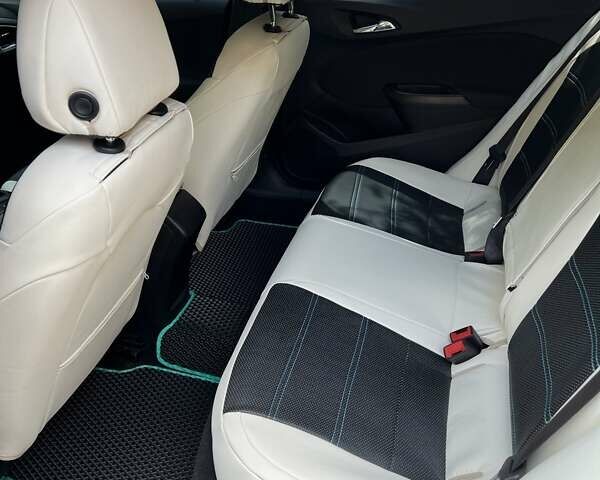 Белый Шевроле Круз, объемом двигателя 1.4 л и пробегом 101 тыс. км за 13200 $, фото 14 на Automoto.ua