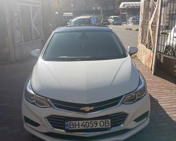 Білий Шевроле Круз, об'ємом двигуна 1.4 л та пробігом 60 тис. км за 9500 $, фото 5 на Automoto.ua