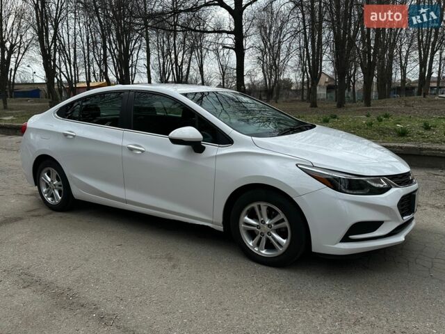 Білий Шевроле Круз, об'ємом двигуна 1.4 л та пробігом 150 тис. км за 8200 $, фото 3 на Automoto.ua