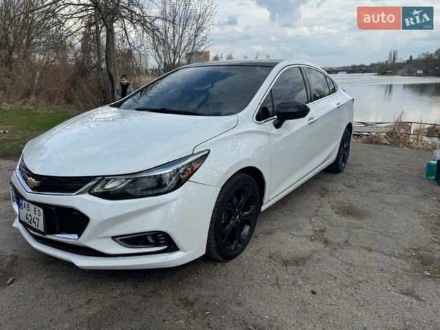 Білий Шевроле Круз, об'ємом двигуна 1.4 л та пробігом 173 тис. км за 11500 $, фото 1 на Automoto.ua