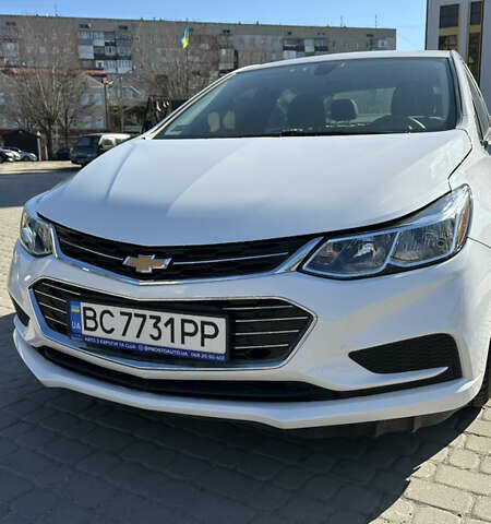 Белый Шевроле Круз, объемом двигателя 1.36 л и пробегом 190 тыс. км за 12000 $, фото 7 на Automoto.ua