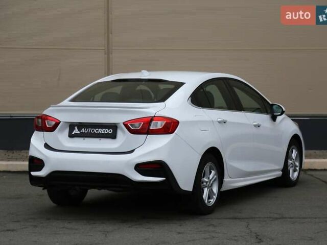 Білий Шевроле Круз, об'ємом двигуна 1.4 л та пробігом 79 тис. км за 12000 $, фото 3 на Automoto.ua