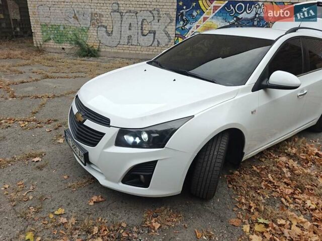 Белый Шевроле Круз, объемом двигателя 1.8 л и пробегом 195 тыс. км за 7800 $, фото 21 на Automoto.ua