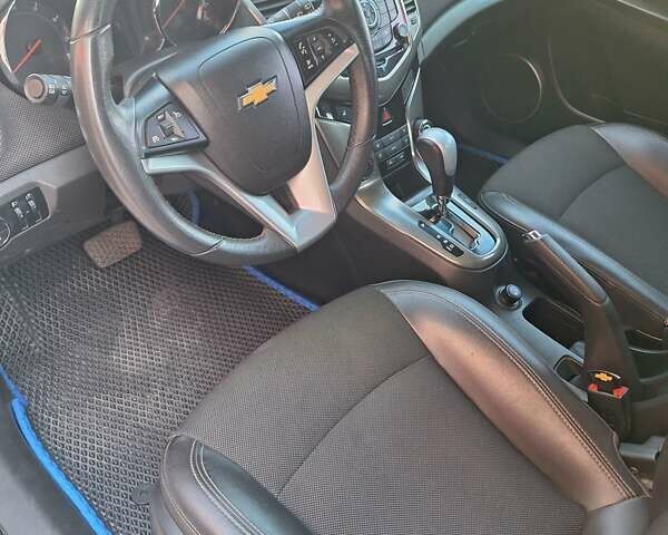 Білий Шевроле Круз, об'ємом двигуна 1.8 л та пробігом 35 тис. км за 10500 $, фото 30 на Automoto.ua