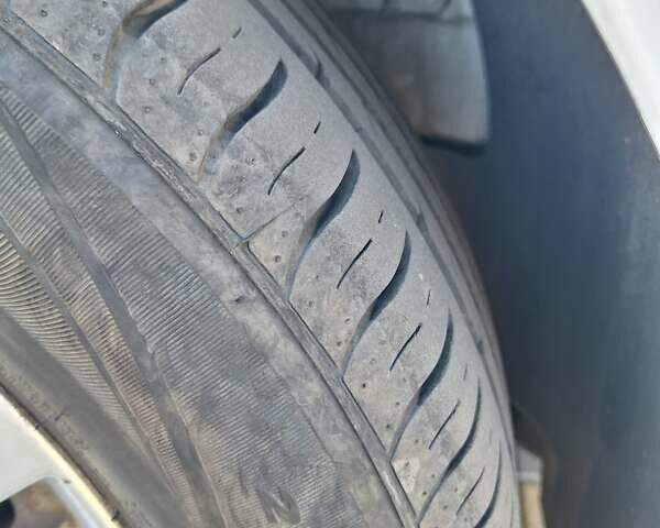 Білий Шевроле Круз, об'ємом двигуна 1.8 л та пробігом 35 тис. км за 10500 $, фото 21 на Automoto.ua