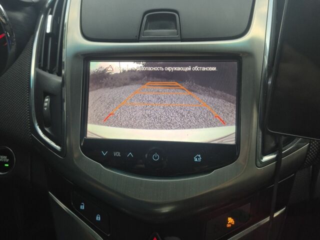 Белый Шевроле Круз, объемом двигателя 1.4 л и пробегом 158 тыс. км за 7500 $, фото 6 на Automoto.ua