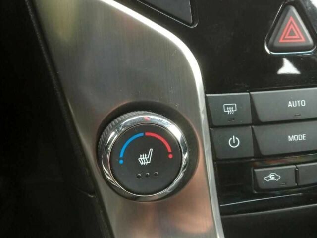 Белый Шевроле Круз, объемом двигателя 1.4 л и пробегом 115 тыс. км за 7400 $, фото 3 на Automoto.ua