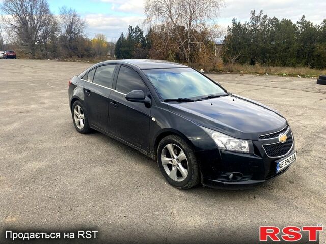 Белый Шевроле Круз, объемом двигателя 1.6 л и пробегом 238 тыс. км за 6800 $, фото 3 на Automoto.ua