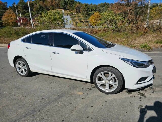 Білий Шевроле Круз, об'ємом двигуна 1.6 л та пробігом 49 тис. км за 3800 $, фото 2 на Automoto.ua