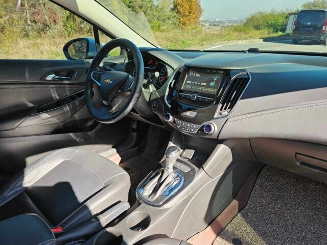 Білий Шевроле Круз, об'ємом двигуна 1.6 л та пробігом 49 тис. км за 3800 $, фото 10 на Automoto.ua