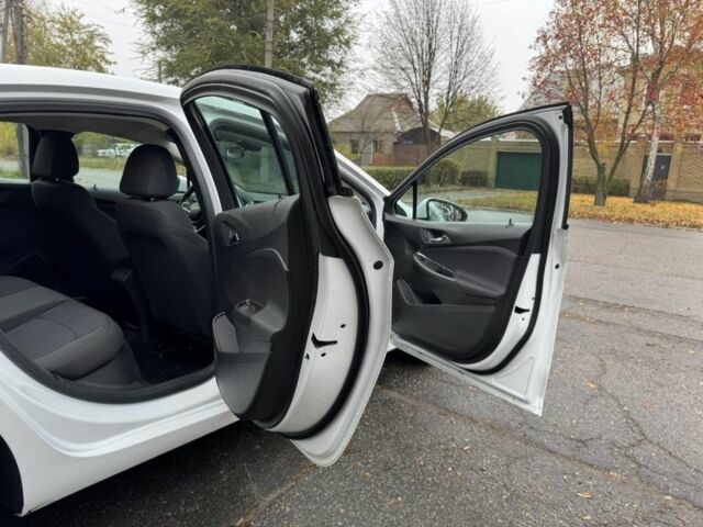 Белый Шевроле Круз, объемом двигателя 1.4 л и пробегом 145 тыс. км за 8900 $, фото 17 на Automoto.ua