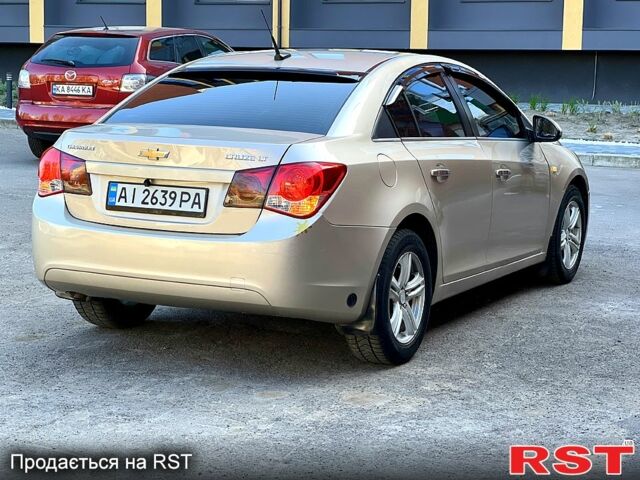 Бежевий Шевроле Круз, об'ємом двигуна 1.8 л та пробігом 254 тис. км за 6500 $, фото 5 на Automoto.ua