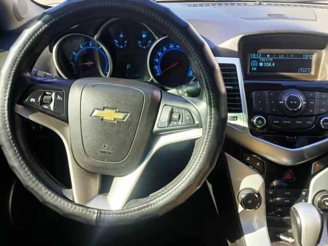 Бежевый Шевроле Круз, объемом двигателя 1.8 л и пробегом 176 тыс. км за 6700 $, фото 12 на Automoto.ua