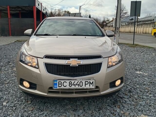 Бежевый Шевроле Круз, объемом двигателя 1.8 л и пробегом 133 тыс. км за 6800 $, фото 2 на Automoto.ua